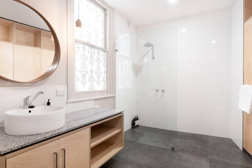 Generous Victorian Terrace In Cbd - Parking & Wifi Apartment Launceston Luaran gambar