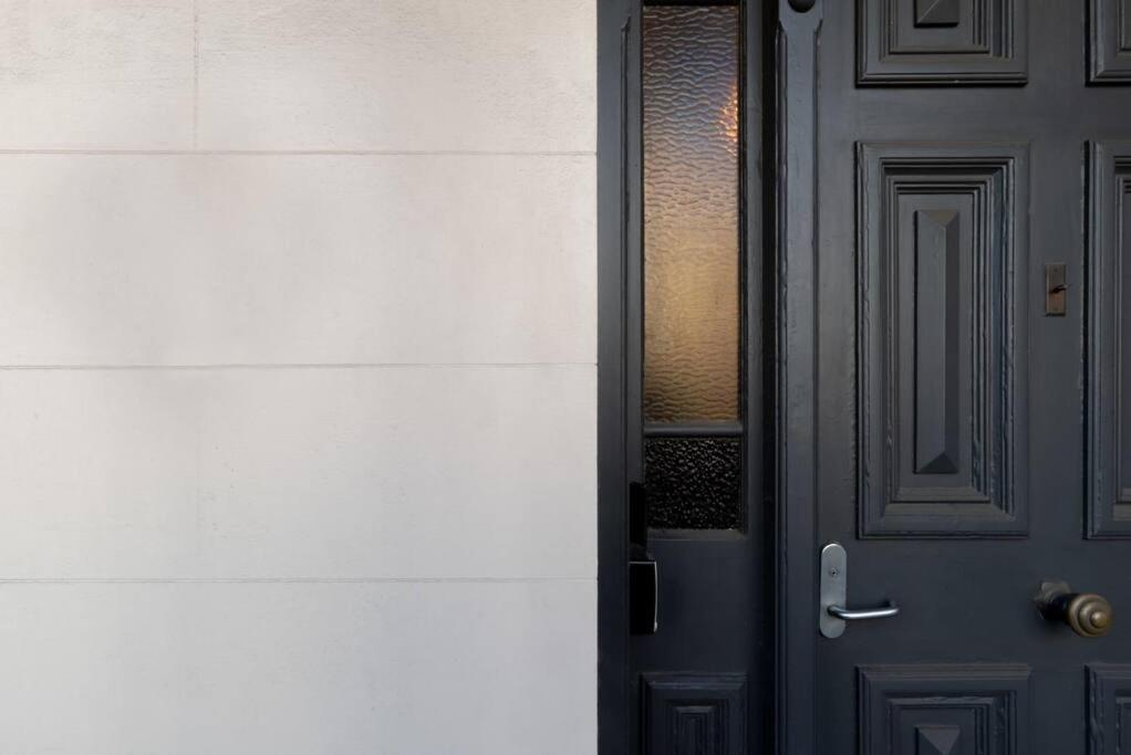 Generous Victorian Terrace In Cbd - Parking & Wifi Apartment Launceston Luaran gambar