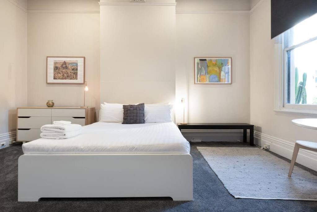 Generous Victorian Terrace In Cbd - Parking & Wifi Apartment Launceston Luaran gambar